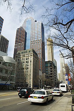 Michigan Avenue or The Magnificent Mile, famous for its shopping, Chicago, Illinois, USA