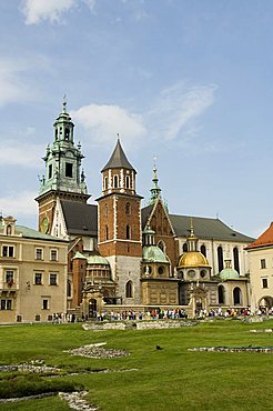 Wawel Cathedral, Royal Castle area, Krakow (Cracow), UNESCO World Heritage Site, Poland, Europe