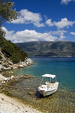 Near Fiskardo on the east coast of Kefalonia (Cephalonia), Ionian Islands, Greece, Europe