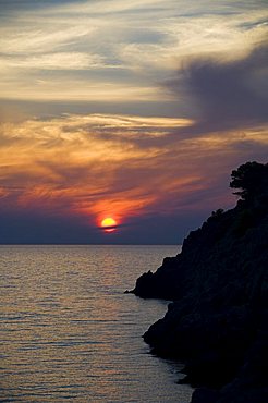 Sunset, Assos, Kefalonia (Cephalonia), Ionian Islands, Greece, Europe