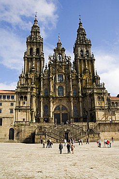 Santiago Cathedral on the Plaza do Obradoiro, UNESCO World Heritage Site, Santiago de Compostela, Galicia, Spain, Europe