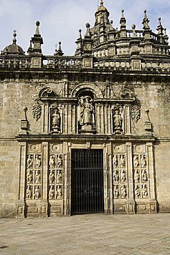 Puerta Santa doorway, Santiago Cathedral, UNESCO World Heritage Site, Santiago de Compostela, Galicia, Spain, Europe