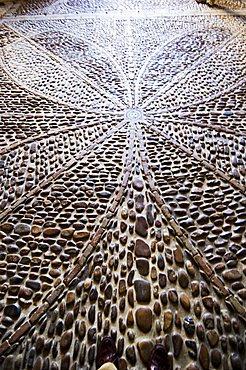 Paving on the way out of the Real Alcazar, Santa Cruz district, Seville, Andalusia (Andalucia), Spain, Europe