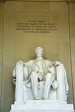 Statue of Abraham Lincoln in the Lincoln Memorial, Washington D.C. (District of Columbia), United States of America, North America