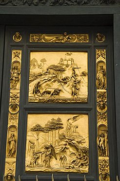 Ghiberti's door, the gates of paradise, east door of the Battistero (Baptistry), Florence (Firenze), Tuscany, Italy, Europe