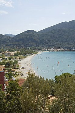 Windsurfing at Vasiliki beach, Vasiliki, Lefkada (Lefkas), Ionian Islands, Greek Islands, Greece, Europe