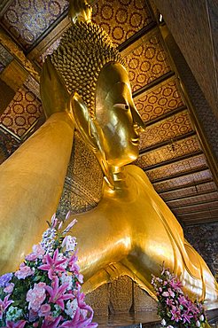 Reclining Buddha, Wat Pho, Bangkok, Thailand, Southeast Asia, Asia