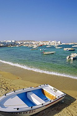 Mykonos Town harbour from the beach, Mykonos, Cyclades Islands, Greece, Europe