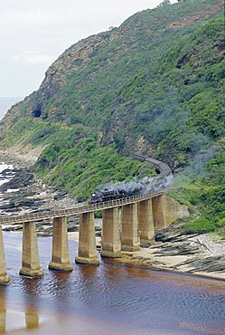 Garden Route, Outeniqua Choo-Tjoe on Kaimaans River Bridge, South Africa