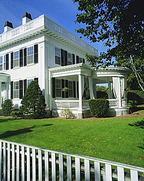 Fisher House, an elegant sea captain's house dating from 1840, Martha's Vineyard, Cape Cod, Massachusetts, New England, USA, North America