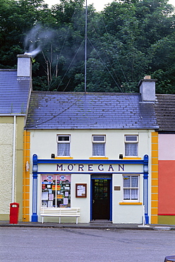 Shop, Kinvara, County Clare, Munster, Eire (Republic of Ireland), Europe