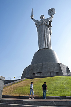 Motherland statue (Rodina Mat) and The National War Museum, Kiev, Ukraine, Europe