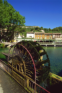 La Sorge River, Fontaine de Vaucluse, Provence, France, Europe