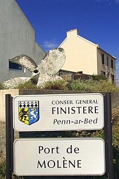 Signs in French and Breton, Molene Island, Brittany, France, Europe