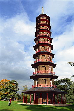 Exterior of the Pagoda in the Royal Botanic Gardens at Kew (Kew Gardens), UNESCO World Heritage Site, London, England, United Kingdom, Europe