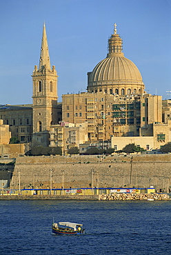 St. Pauls Church in Valletta on the island of Malta, Mediterranean, Europe