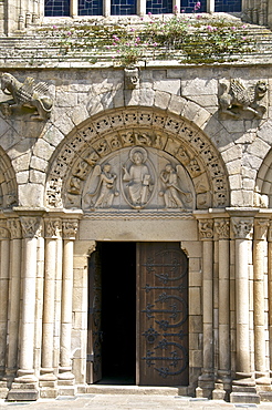 Main porch of St. Sauveur Basilica built between the 12th and 15th centuries, containing the tomb of the heart of du Guesclin, Dinan, Brittany, France, Europe