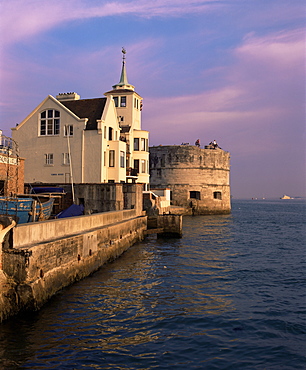 Round Tower, Old Portsmouth, Portsmouth, Hampshire, England, United Kingdom, Europe