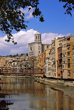 Houses of the River Onyar, Girona, Catalonia, Spain, Europe