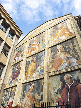 Modern wall paintings of the popes of Avignon, Avignon, Provence, France, Europe