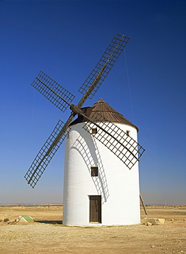 One of the windmills above the village of Consuegra, Ruta de Don Quixote, Castile la Mancha (Castilla la Mancha), Spain, Europe