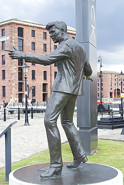 Statue by Tom Murphy of singer songwriter Billy Fury, near Albert Dock, Liverpool, Merseyside, England, United Kingdom, Europe