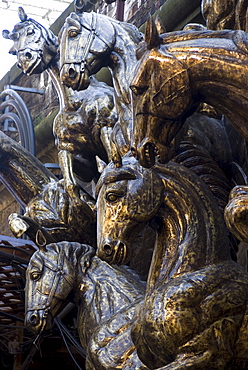 Bronze statues referring back to the area's original use as Horse Stables, Camden Lock Market, Camden Lock, Camden, London, England, United Kingdom, Europe