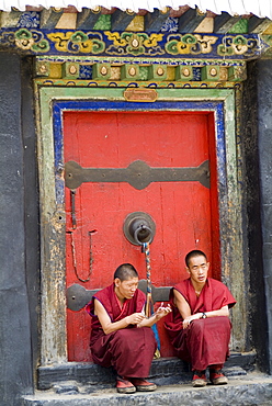 Tashilumpo Monastery, the residence of the Chinese appointed Panchat Lama, Tibet, China, Asia