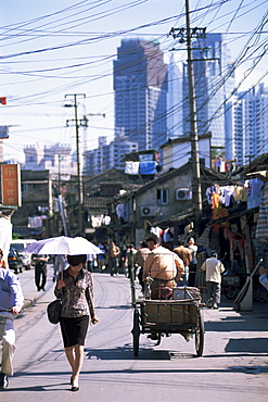 Street scene in old city, Shanghai, China, Asia