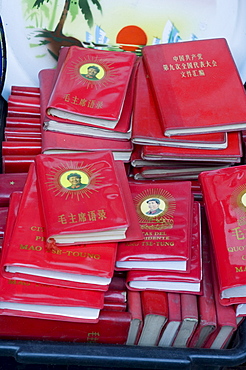 Little red books for sale at the Great flea market, Pan Jia Yuan, Beijing, China, Asia