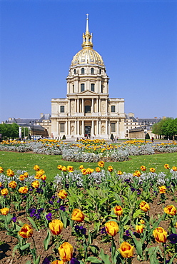 Eglise du Dome, Napoleon's tomb, Hotel des Invalides, Paris, France, Europe