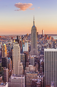 Manhattan skyline, New York skyline, Empire State Building, sunset, New York City, United States of America, North America