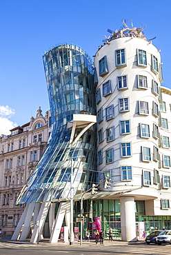 Prague Dancing House (Ginger and Fred) (Tancici dum) by Frank Gehry and Vlado Milunic, Prague, Czech Republic, Europe