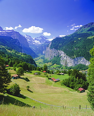 View over Lauterbrunnen from Wengen, Bernese Oberland, Swiss Alps, Switzerland, Europe