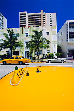 Yellow taxi, South Beach, Miami Beach, Florida, USA 