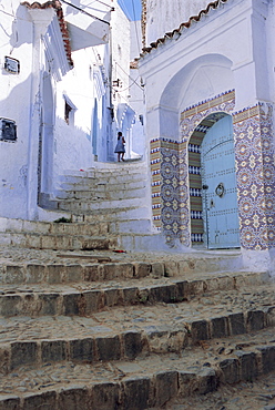 Houses and steps in Chefchaouen (Chaouen) (Chechaouen), Rif Region, Morocco, Africa