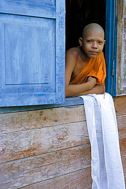 Novice monk, Buddhist monastery at Angkor, Siem Reap, Cambodia, Indochina, Southeast Asia, Asia