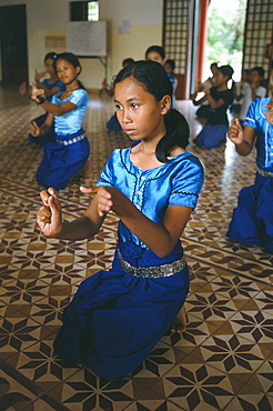 Apsara dance, Khmer dance school, Phnom Penh, Cambodia, Indochina, Southeast Asia, Asia