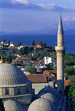 Elevated view of town with dome and minaret of mosque in foreground, Antalya, Lycia, Anatolia, Turkey, Asia Minor, Asia