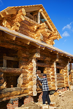 Building a Datcha, Tomsk, Tomsk Federation, Siberia, Russia, Eurasia