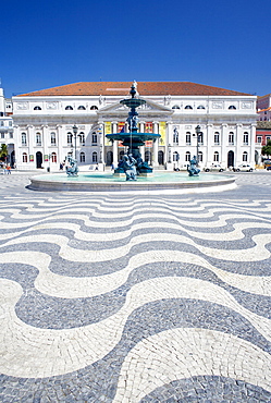 Mosaics and fountain with Lisbon Opera House in the background, Praca Dom Pedro IV (Rossio Square), Lisbon, Portugal, Europe