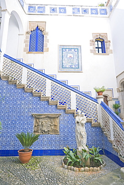 Palau Maricel patio (Maricel de Mar museum), Sitges, Costa Dorada, Catalonia, Spain, Europe