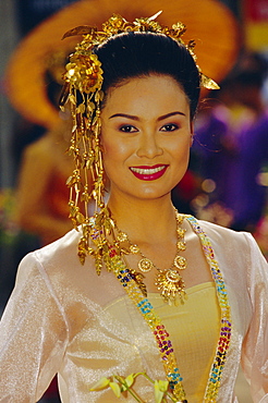 Thai 'queen' competing for 'Flower Festival Queen' title, Chiang Mai, Thailand, Asia 
