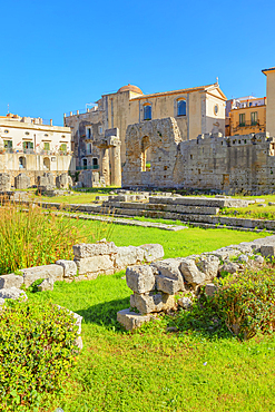 Apollo Temple remains, Ortygia, UNESCO World Heritage Site, Syracuse, Sicily, Italy, Mediterranean, Europe