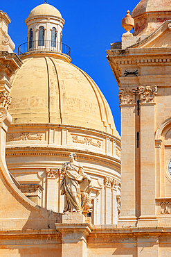 San Nicolò Cathedral facade, Noto, Noto Valley, Sicily, Italy