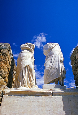 Ancient statues of Cleopatra and Diocrides, archaeological site of Delos, UNESCO World Heritage Site, Cyclades islands, Greece, Mediterranean, Europe