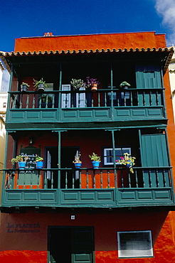 Casa de los Balcones (typical Canarian house with balcony), Santa Cruz de la Palma, La Palma, Canary Islands, Spain, Atlantic, Europe