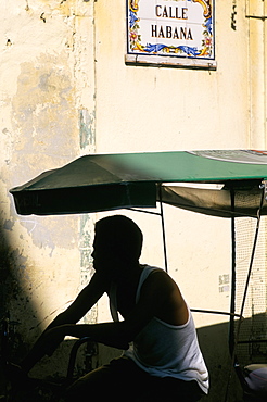 Street in the old colonial town, Havana, Cuba, West Indies, Central America