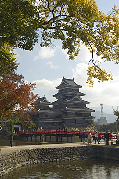 Moat around Matsumoto Castle, Nagano prefecture, Kyoto, Japan, Asia