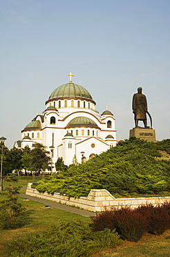 St. Sava Orthodox Church, dating from 1935, biggest Orthodox Church in the world, Belgrade, Serbia, Europe